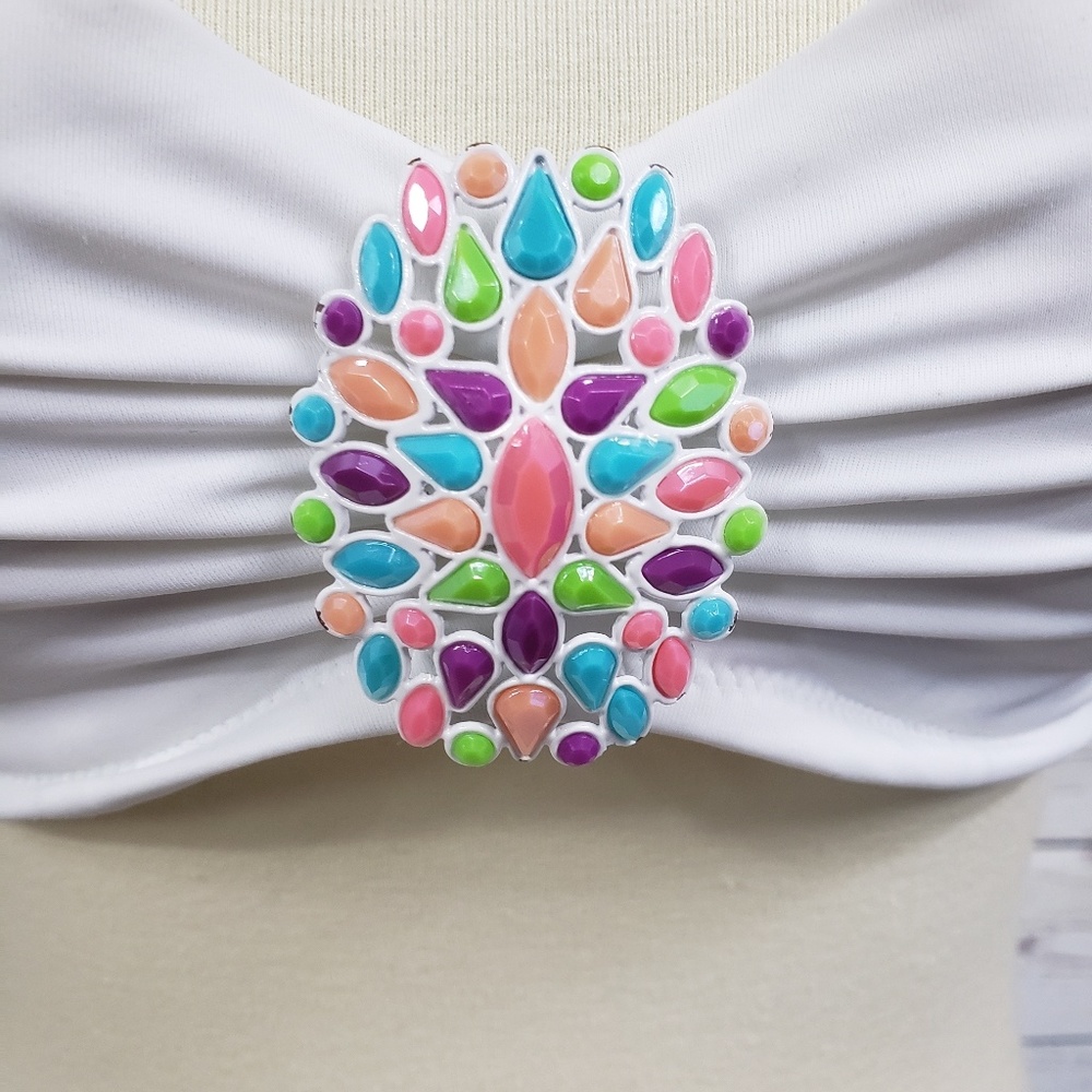 [SOLD] Victoria's Secret White Jem Bandeau Bikini - Picture 2 of 5